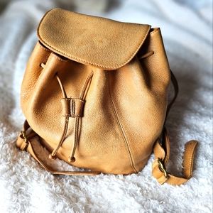 Coach Sonoma backpack 4911 medium tan drawstring closure